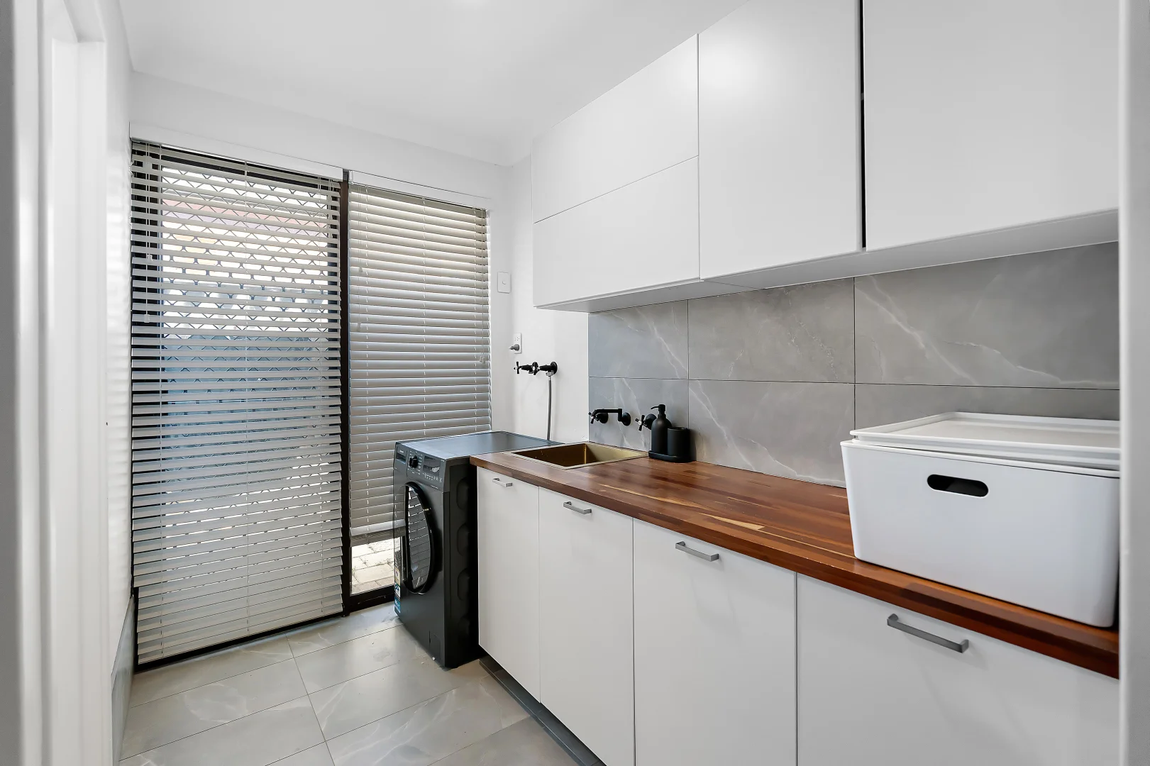 Additional image 17 of 26 Asquith Street, Lake Coogee WA 6166