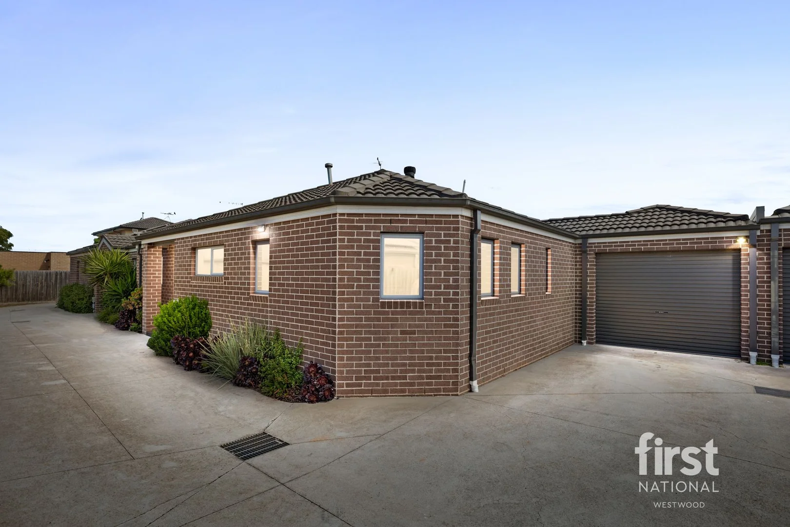 2/17 Claire Way, Tarneit VIC 3029 | Domain