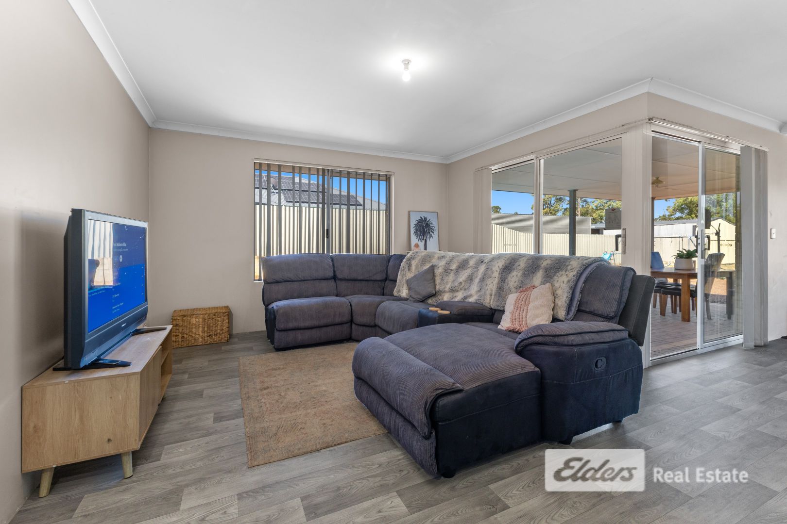 74 Porter Street, Collie WA 6225, Image 2