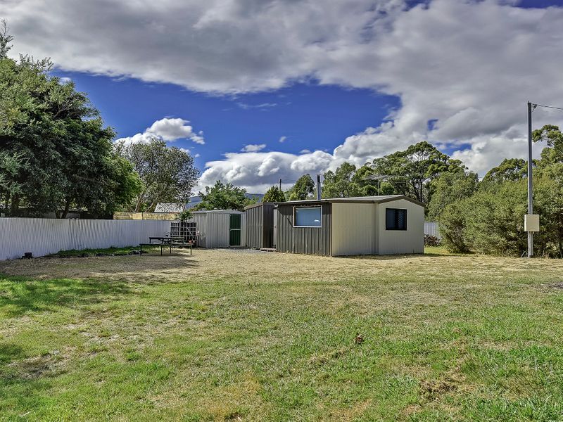 15 Olive Place, White Beach TAS 7184, Image 0