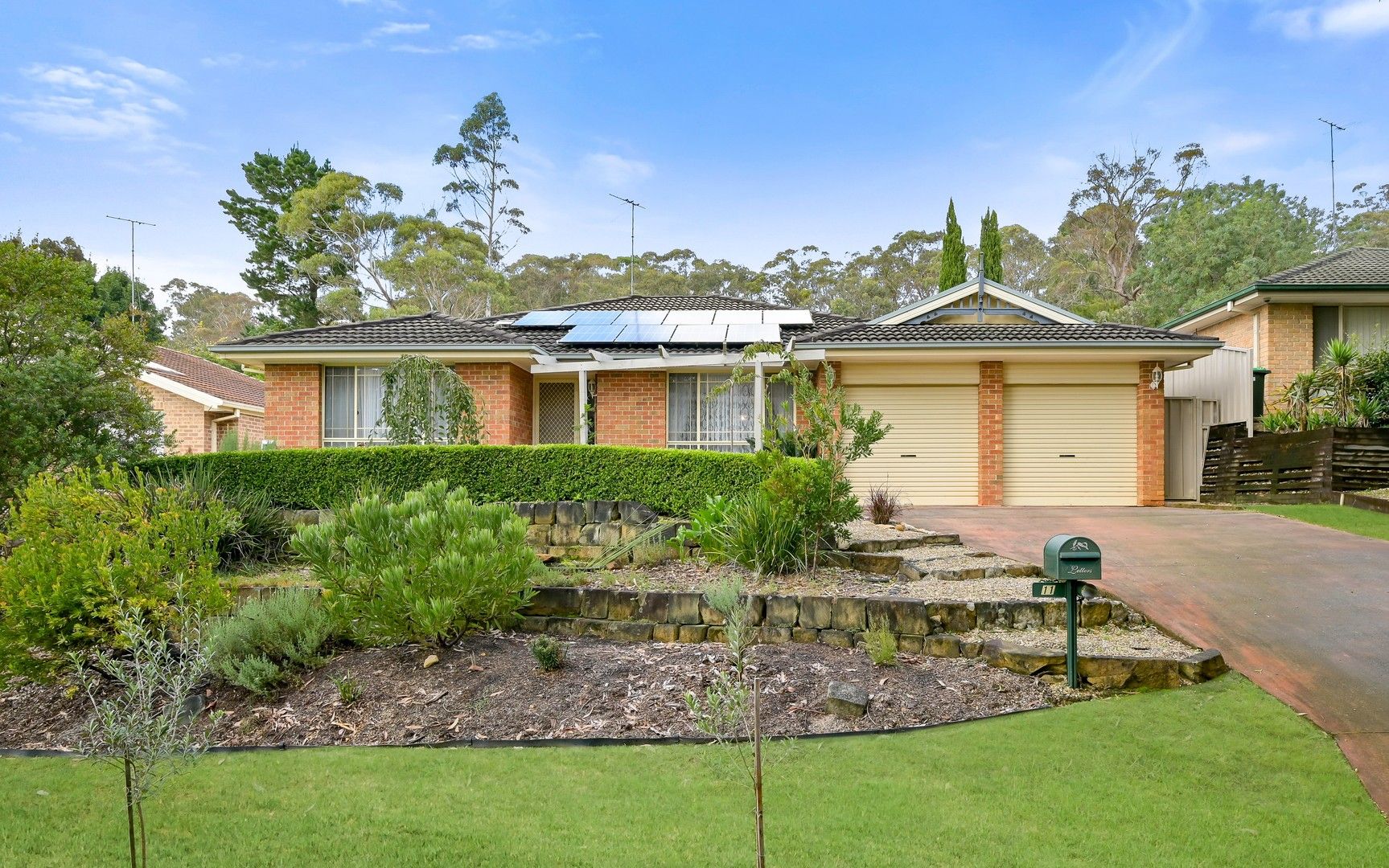 11 Kingfisher Crescent, Bullaburra NSW 2784, Image 0