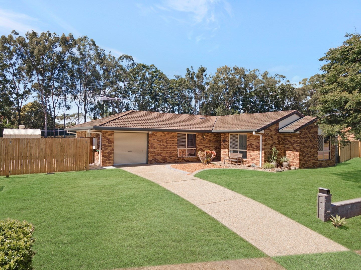 6 Mewing Court, Windaroo QLD 4207, Image 0