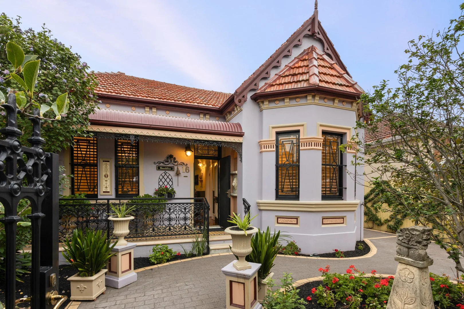 16 South Street, Marrickville NSW 2204