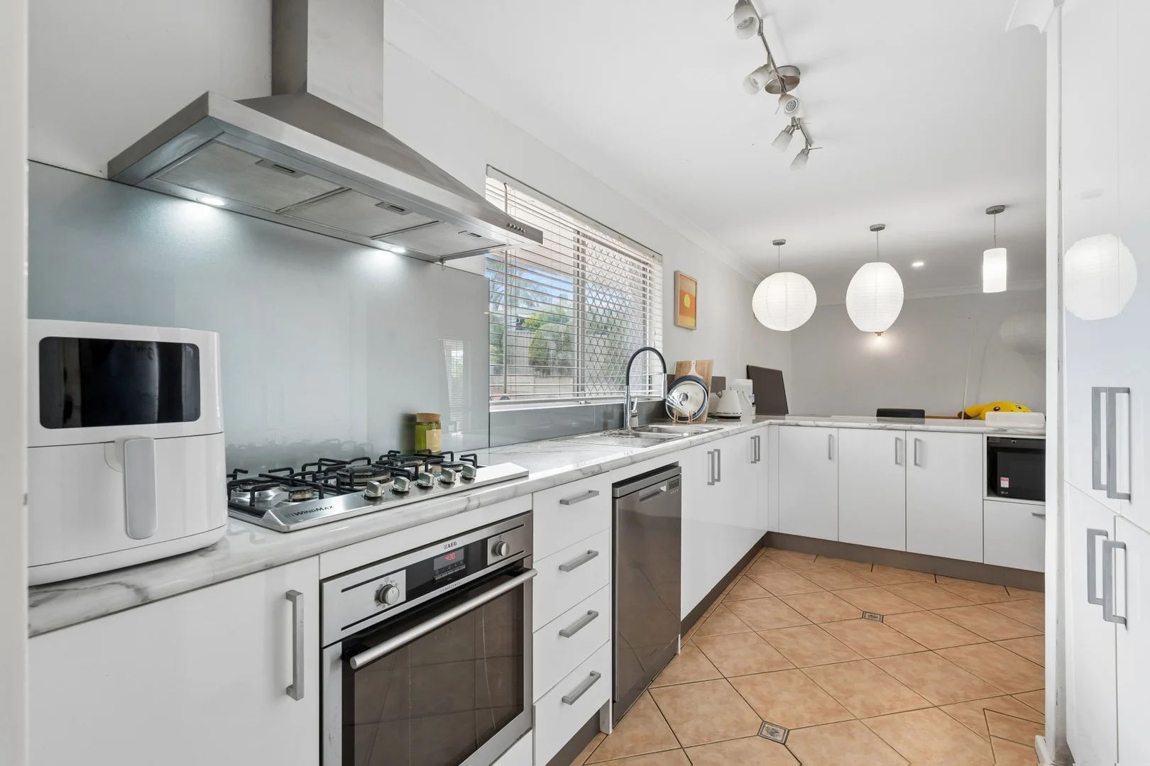 8 Ranleigh Way, Greenwood WA 6024