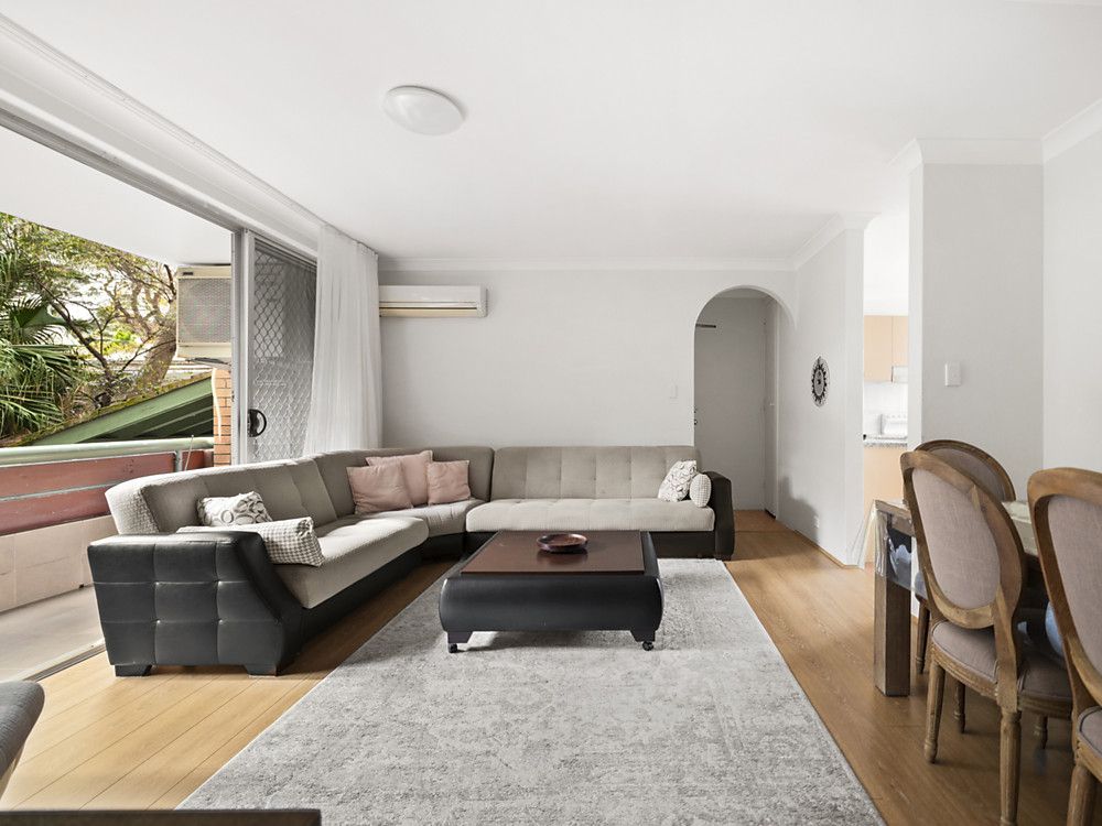2 bedrooms Apartment / Unit / Flat in 17/54-56 Fotheringham Street ENMORE NSW, 2042