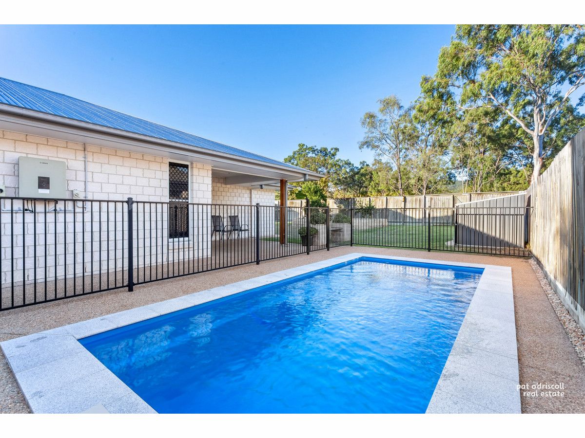 52 Belbowrie Avenue, Norman Gardens QLD 4701, Image 1