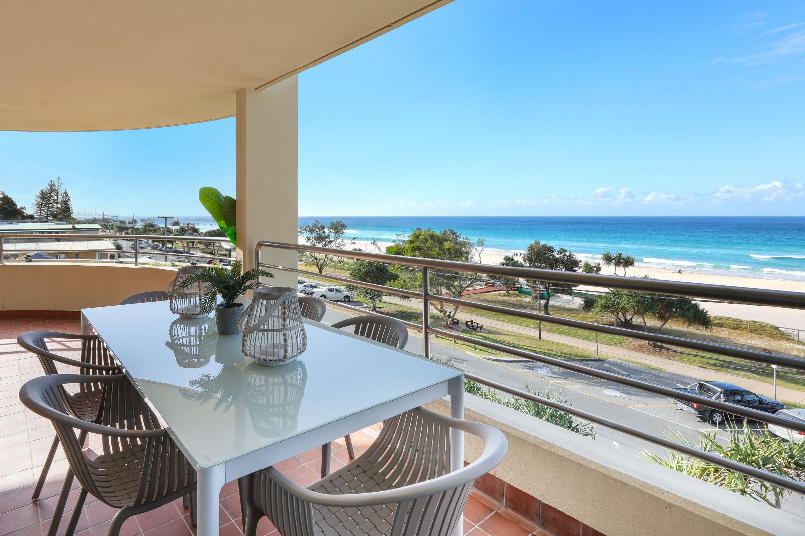 2/794 Pacific Parade, Currumbin QLD 4223, Image 2