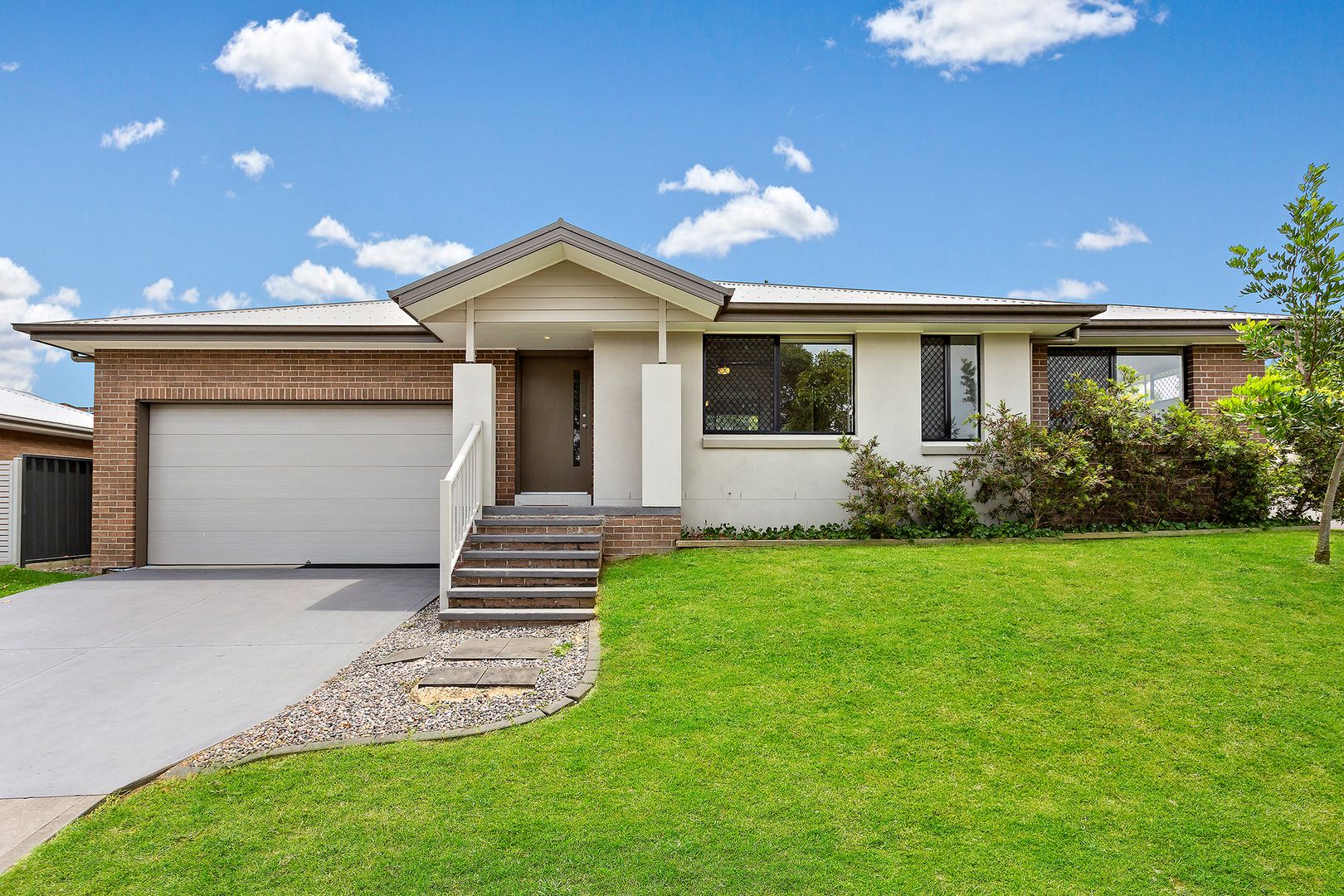 143 Northlakes Drive, Cameron Park NSW 2285