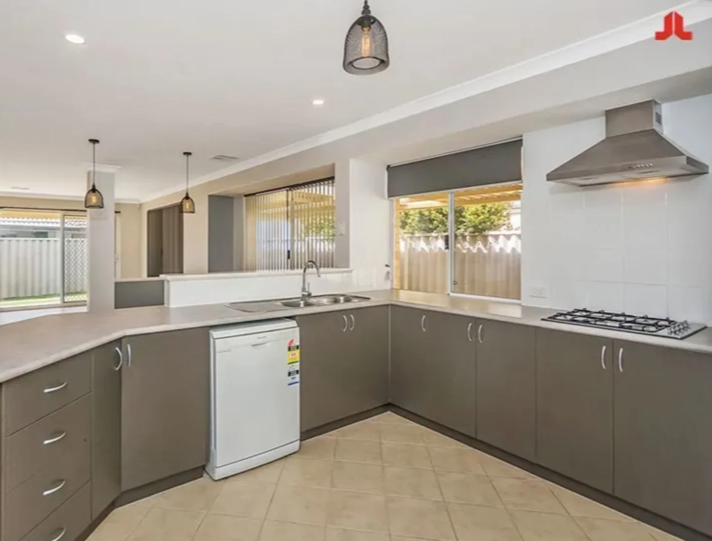 Additional image 5 of 11 Langston Cl, Port Kennedy WA 6172