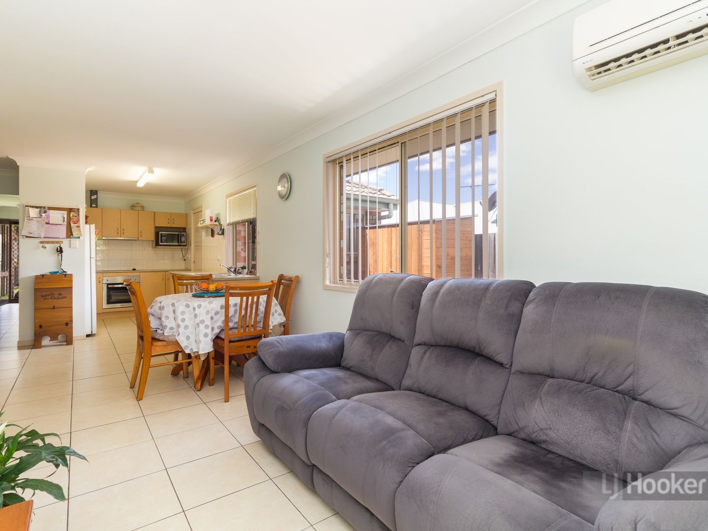 1 Blueberry Ash Court, Boronia Heights QLD 4124, Image 2