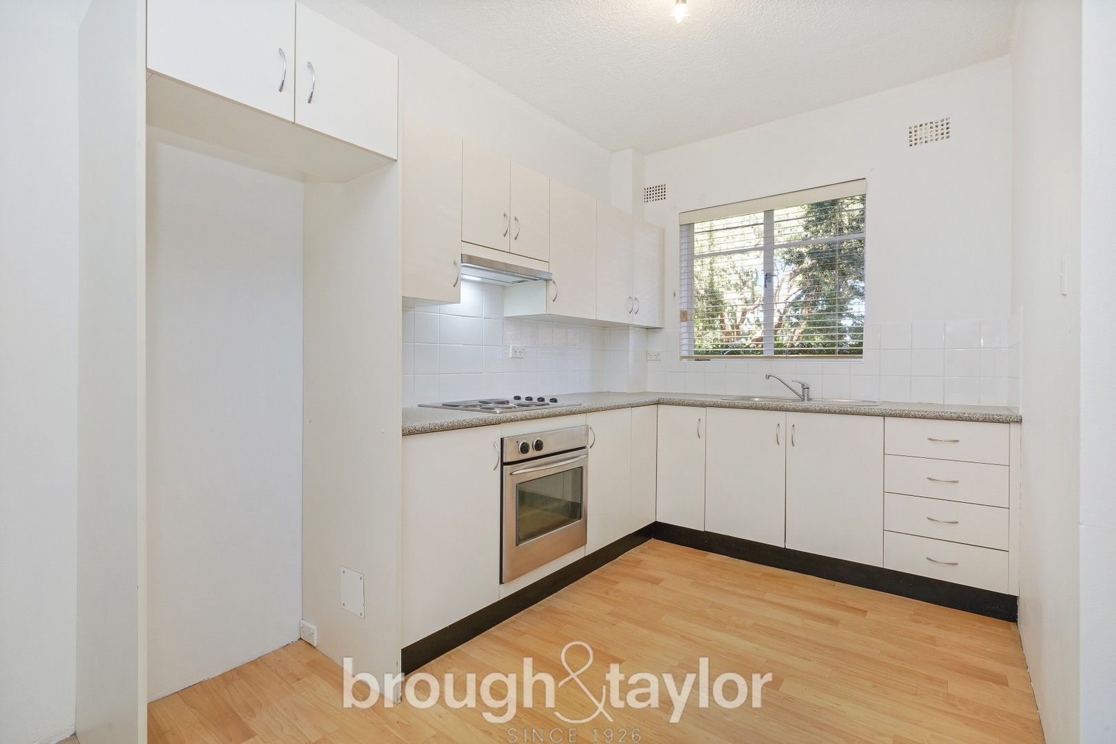 2 bedrooms Apartment / Unit / Flat in 1/42 Albert St PETERSHAM NSW, 2049