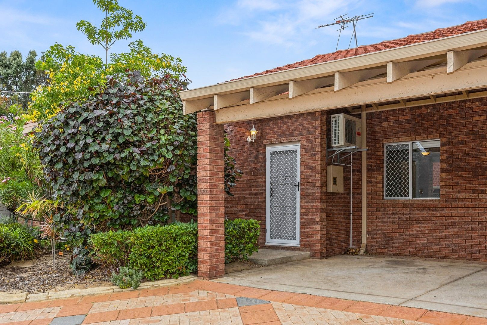 2 bedrooms Villa in 3/50 Scarborough Beach Road SCARBOROUGH WA, 6019