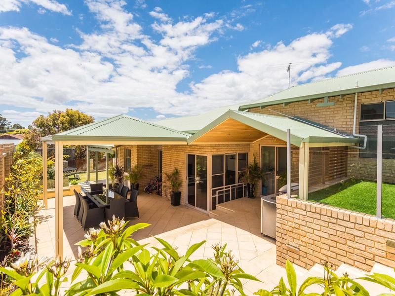 2 Bascombe Rise, Hillarys WA 6025, Image 2