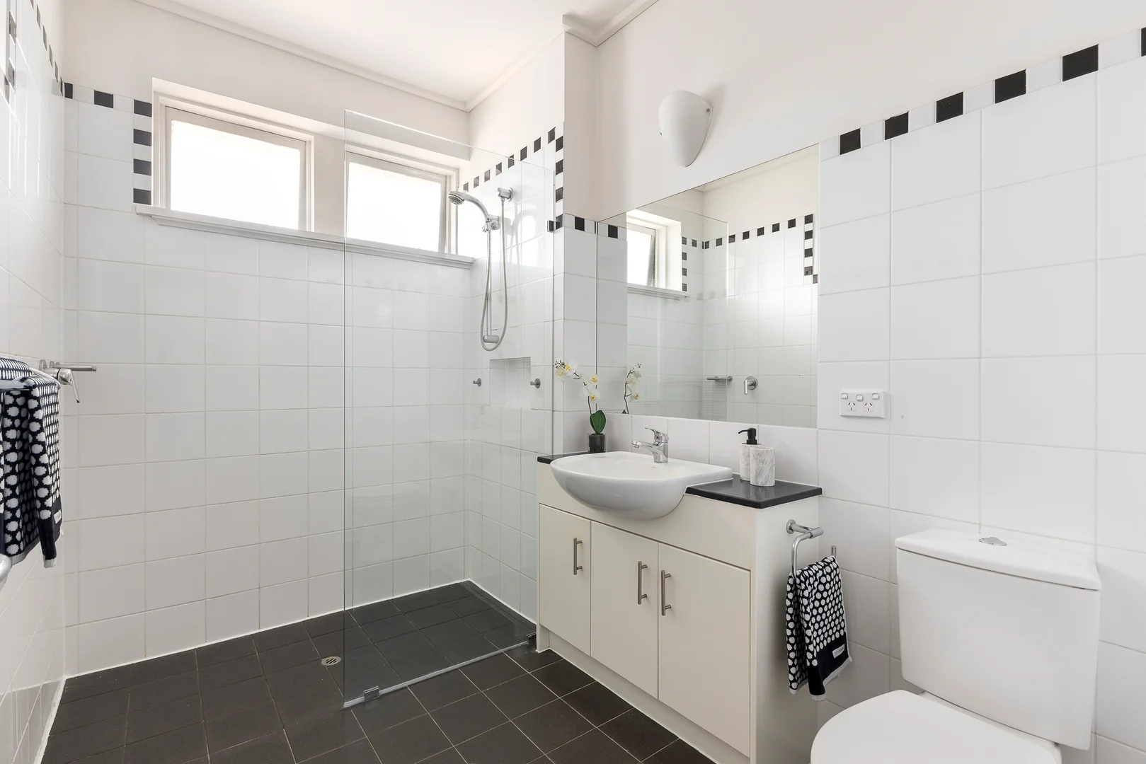 Additional image 7 of 3/2 Pilley Street, St Kilda East VIC 3183