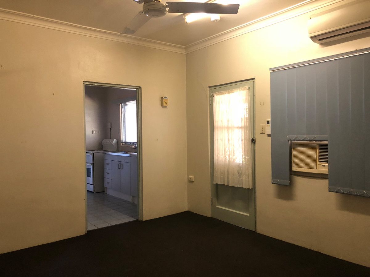 5b/Corbould Street, Mount Isa QLD 4825, Image 2