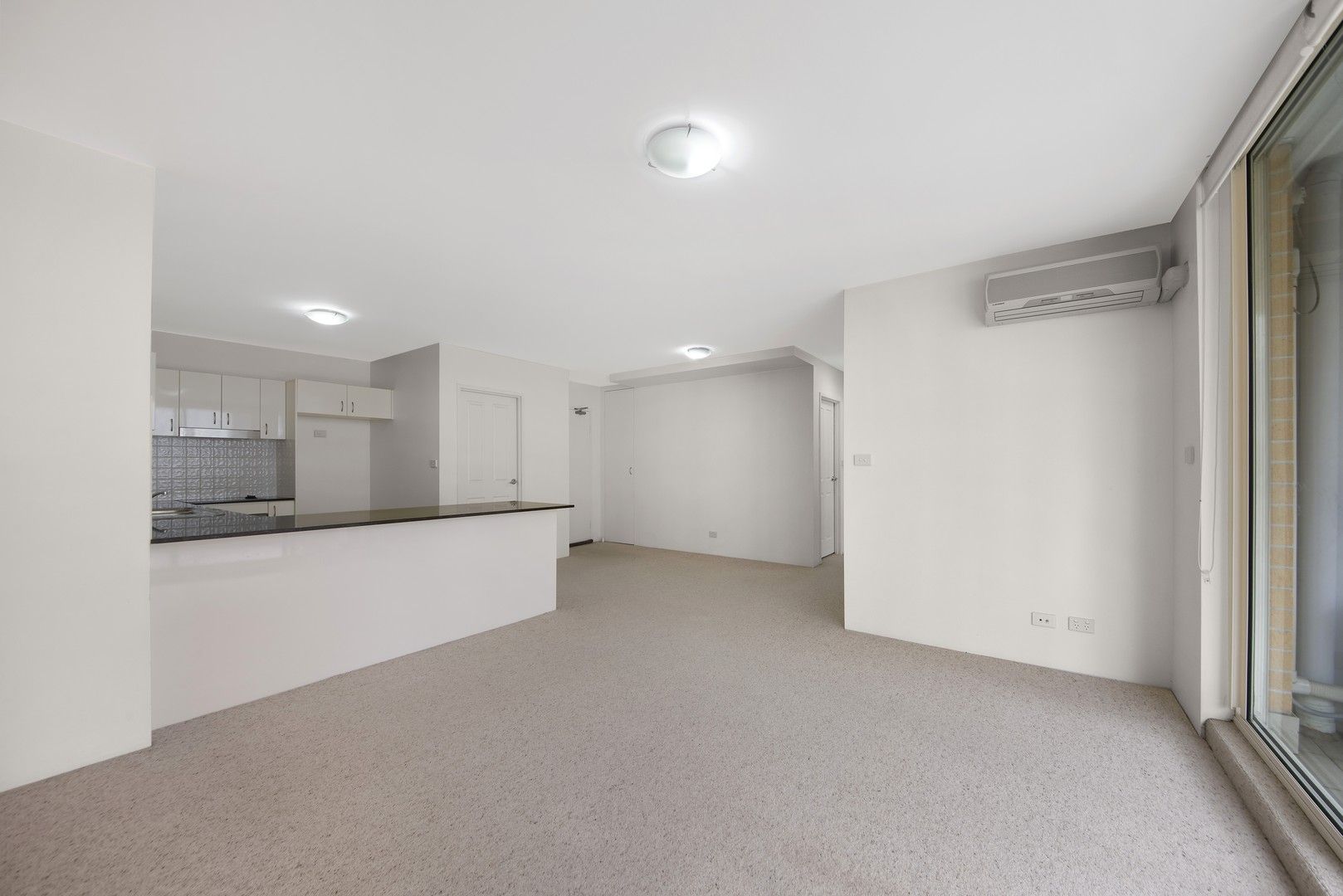 2 bedrooms Apartment / Unit / Flat in 83/15-23 Orara Street WAITARA NSW, 2077