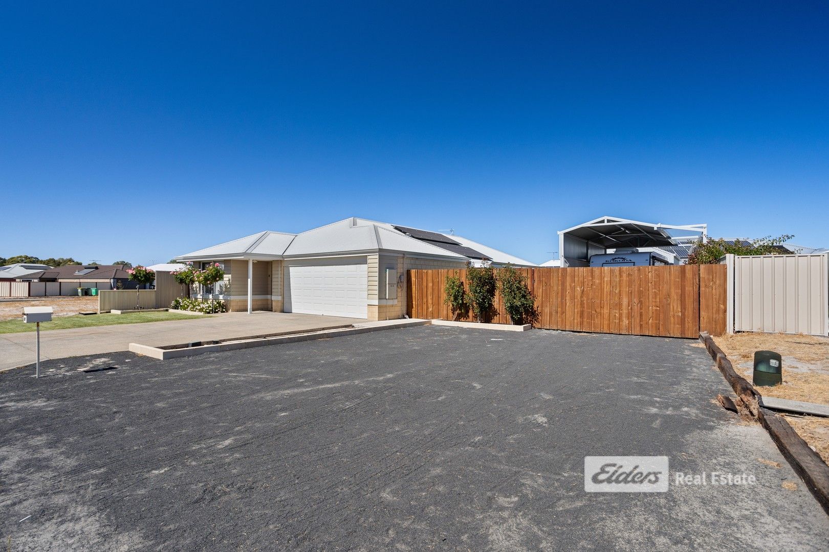 17 Kwenda Loop, Capel WA 6271, Image 0