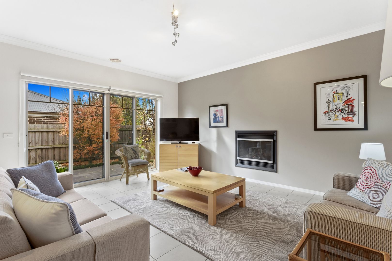 4/15-16 Jewell Place, Highton VIC 3216, Image 2