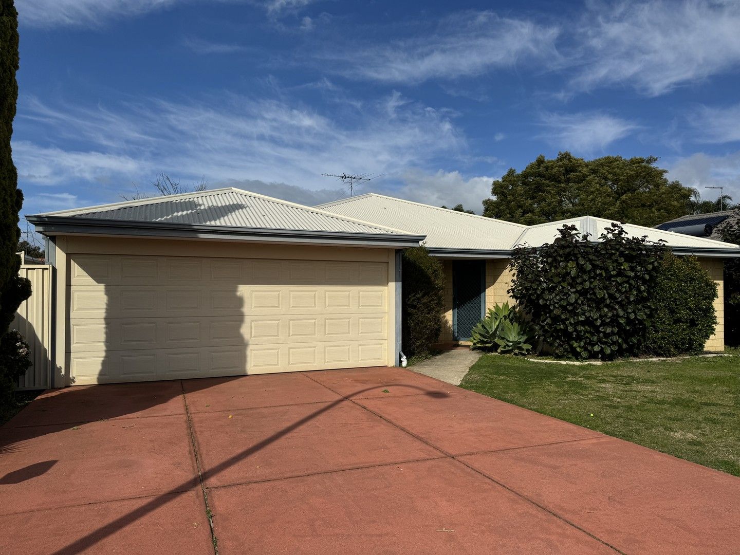 68 Kookaburra Drive, Greenfields WA 6210 House For Rent Domain
