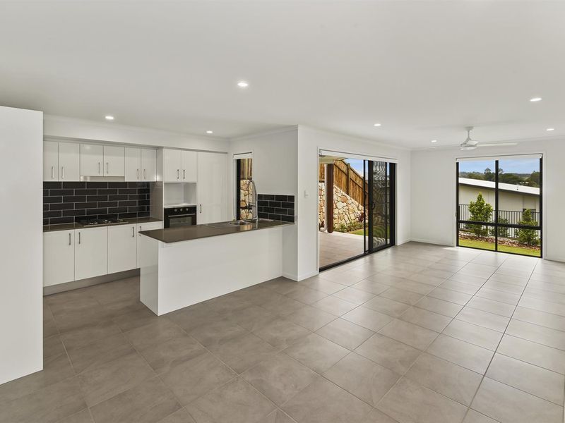 1/4 Northview Place, Woombye QLD 4559, Image 1