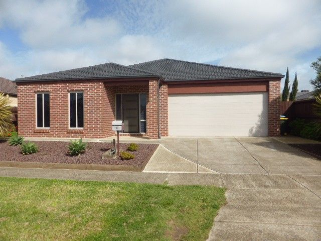 4 bedrooms House in 4 Boxgrass Street POINT COOK VIC, 3030