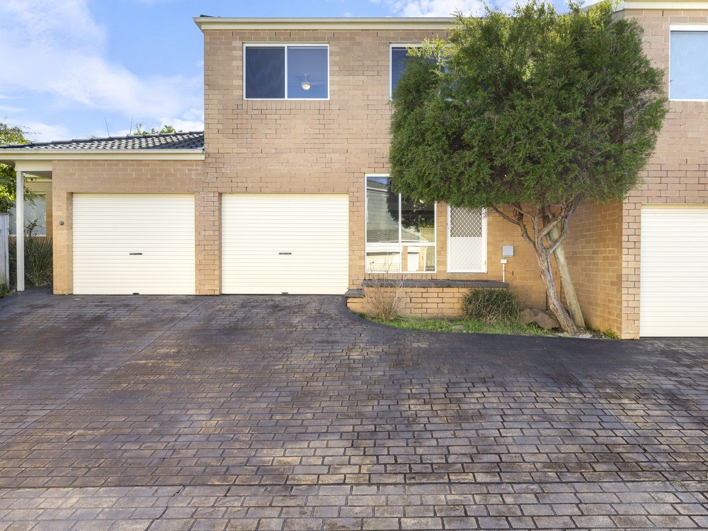 3 bedrooms Townhouse in 4/236 Cresthaven Avenue BATEAU BAY NSW, 2261