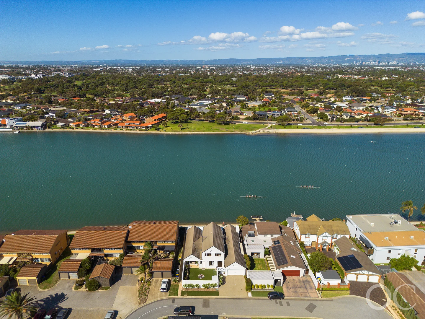 Additional image 38 of 6 Libby Court, Tennyson SA 5022