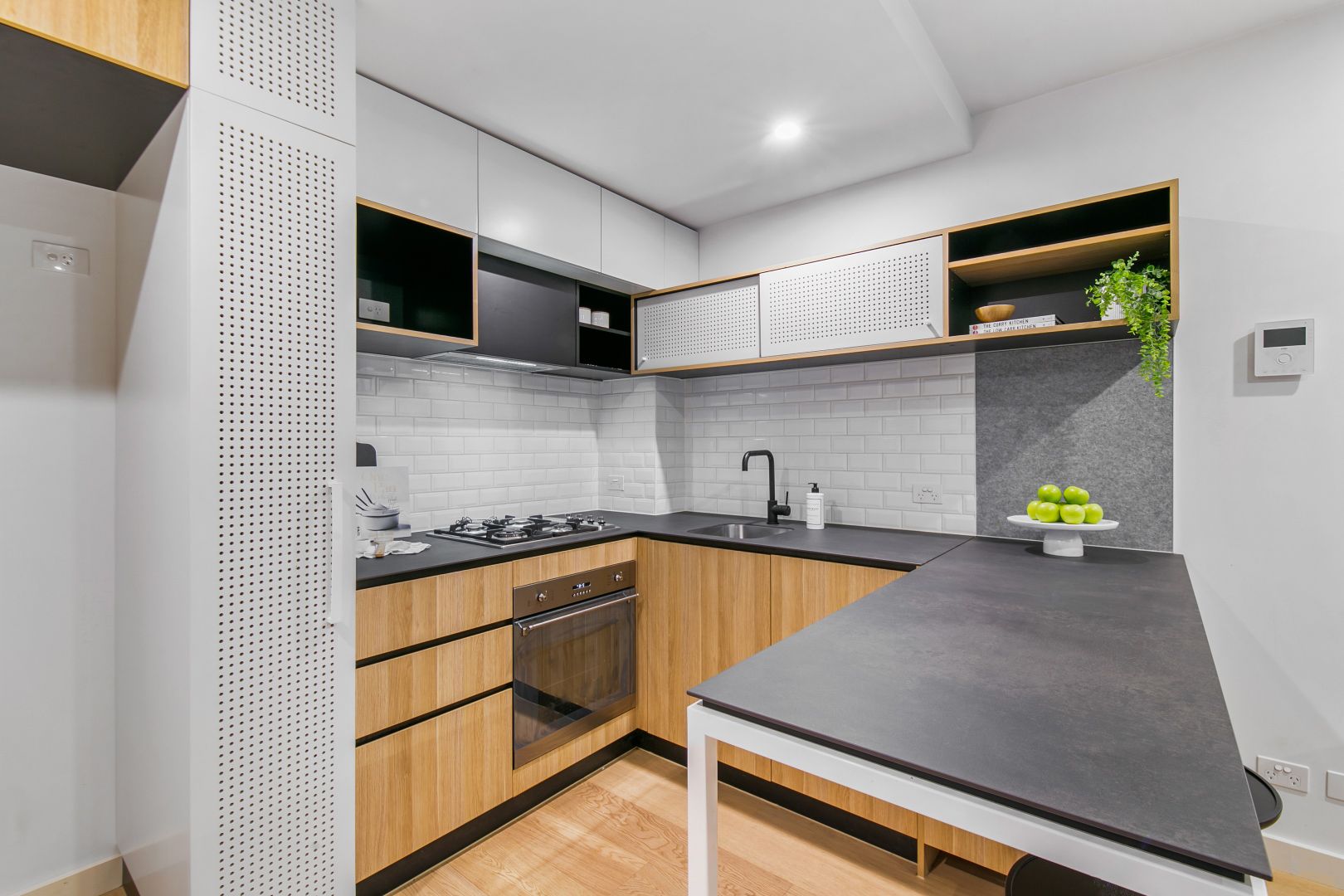 308/93 Flemington Road, North Melbourne VIC 3051, Image 2