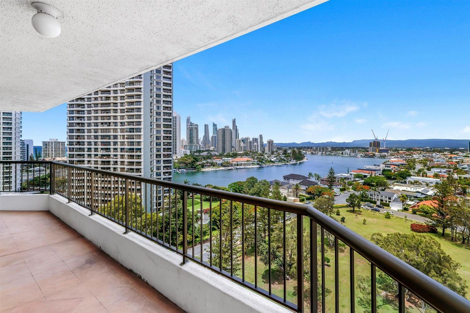 64/5 Admiralty Drive, Surfers Paradise QLD 4217