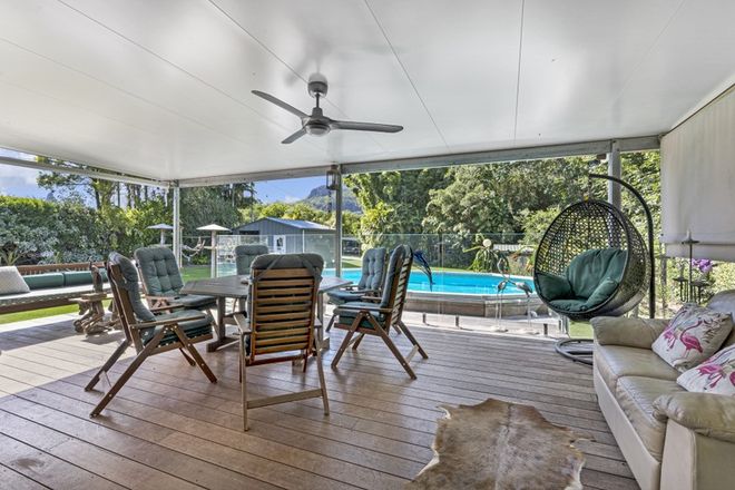 Picture of 3 Hillside Road, GLASS HOUSE MOUNTAINS QLD 4518