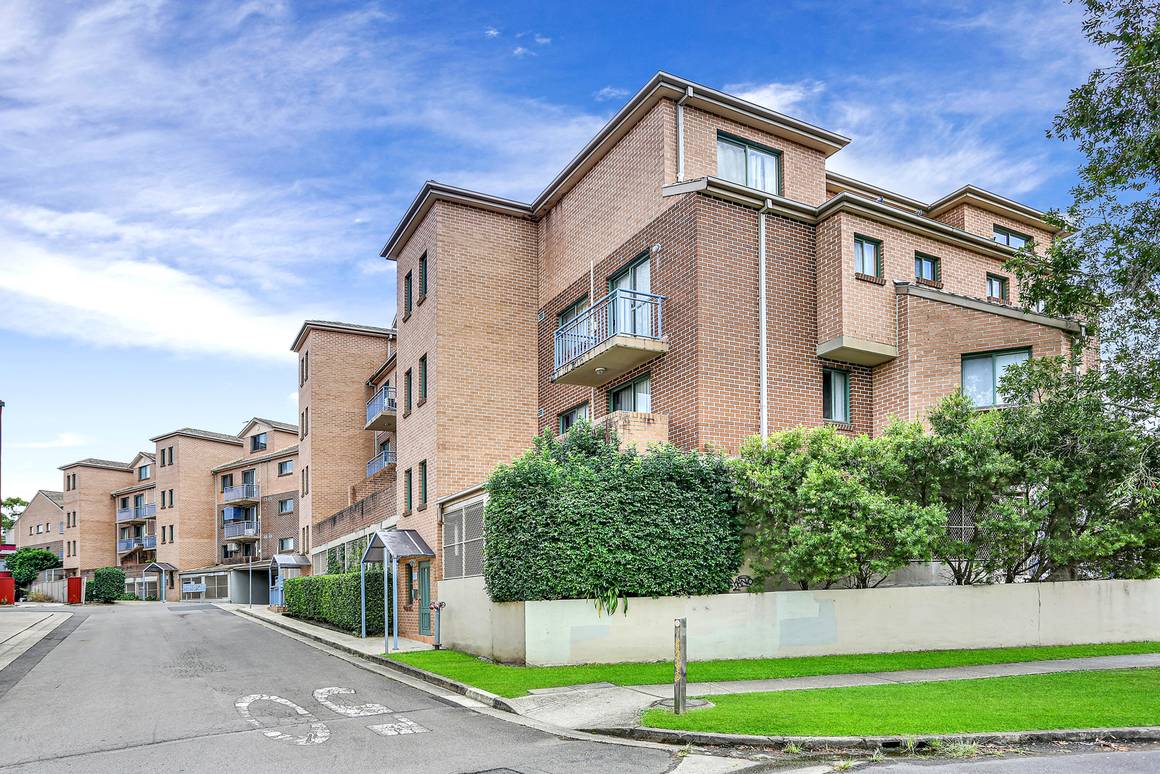 Picture of 25/505-507 Wentworth Avenue, TOONGABBIE NSW 2146