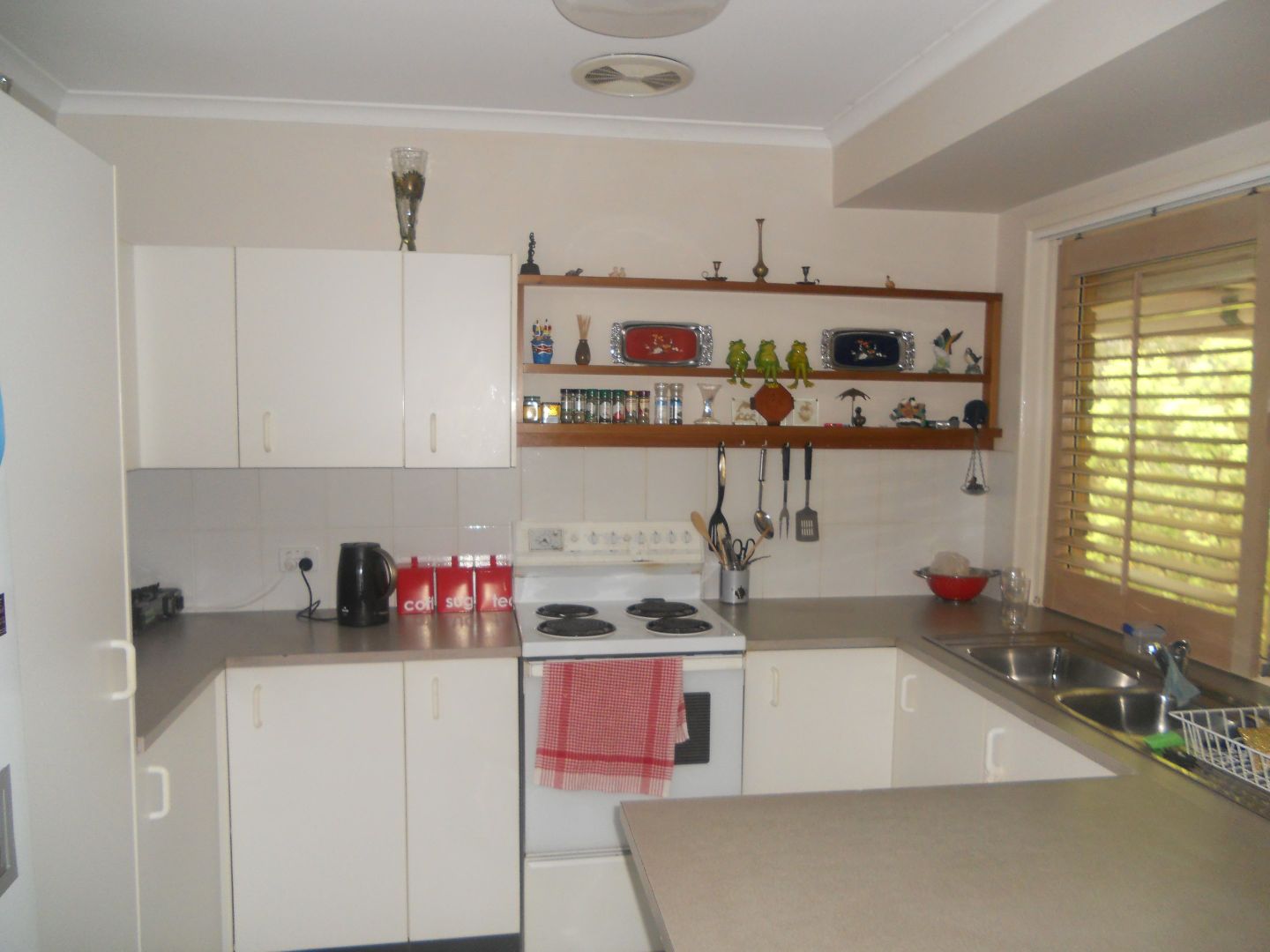 7 Figtree Lane, Redbank Plains QLD 4301, Image 2