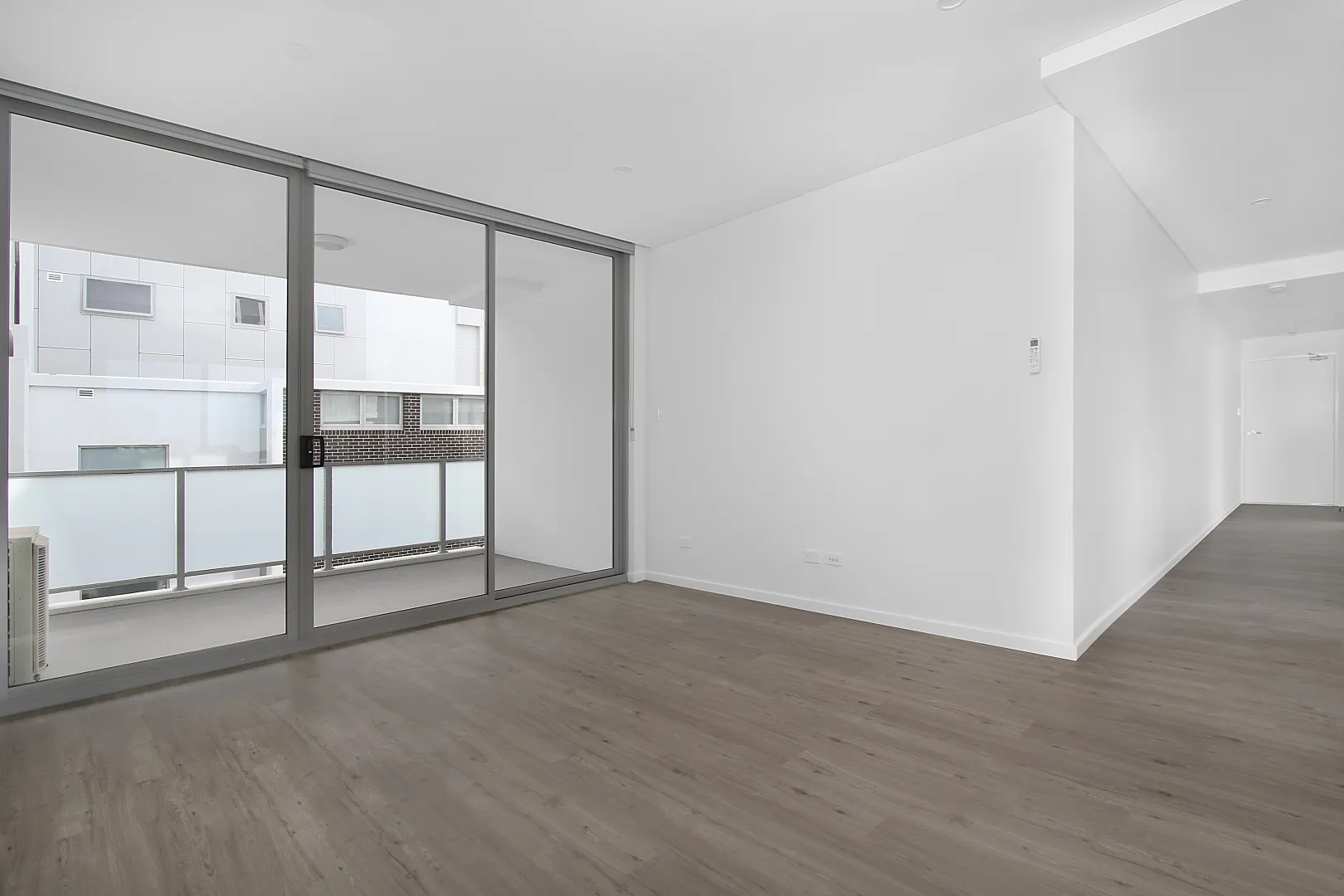 Apartment in Punchbowl - View 3