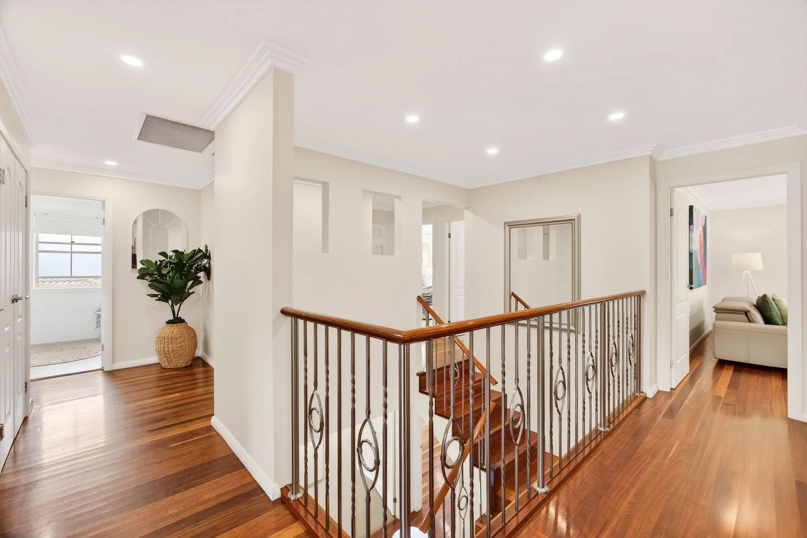 Additional image 4 of 53 Stapylton Street, Winmalee NSW 2777