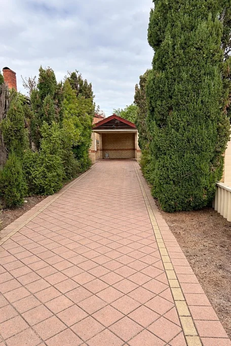 11A Quinn Avenue, Bentley WA 6102