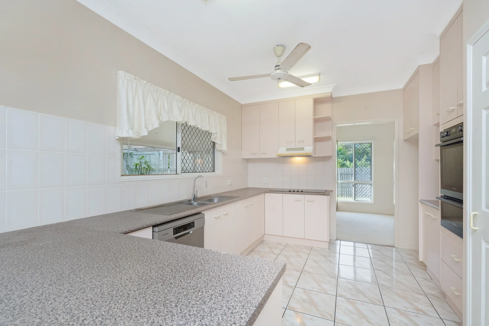 Additional image 2 of 27 Macarthur Drive, Annandale QLD 4814