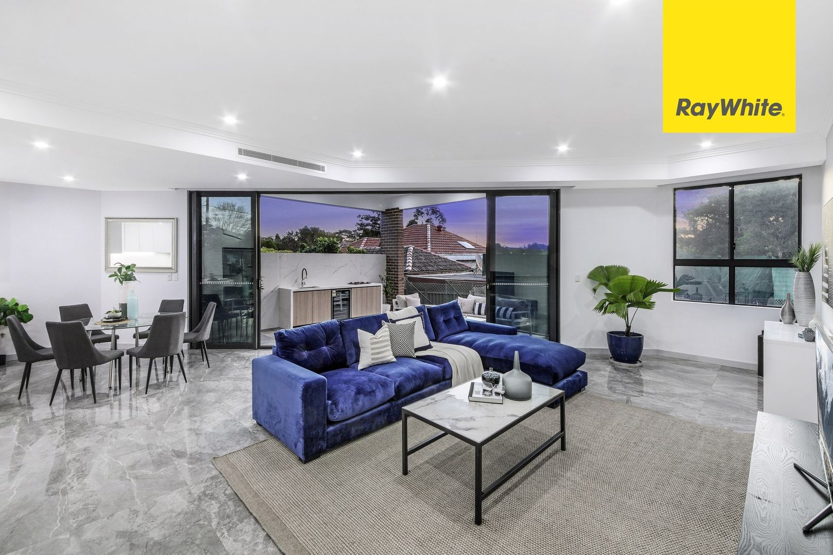 2 Yoorami Road, Beverly Hills NSW 2209, Image 2