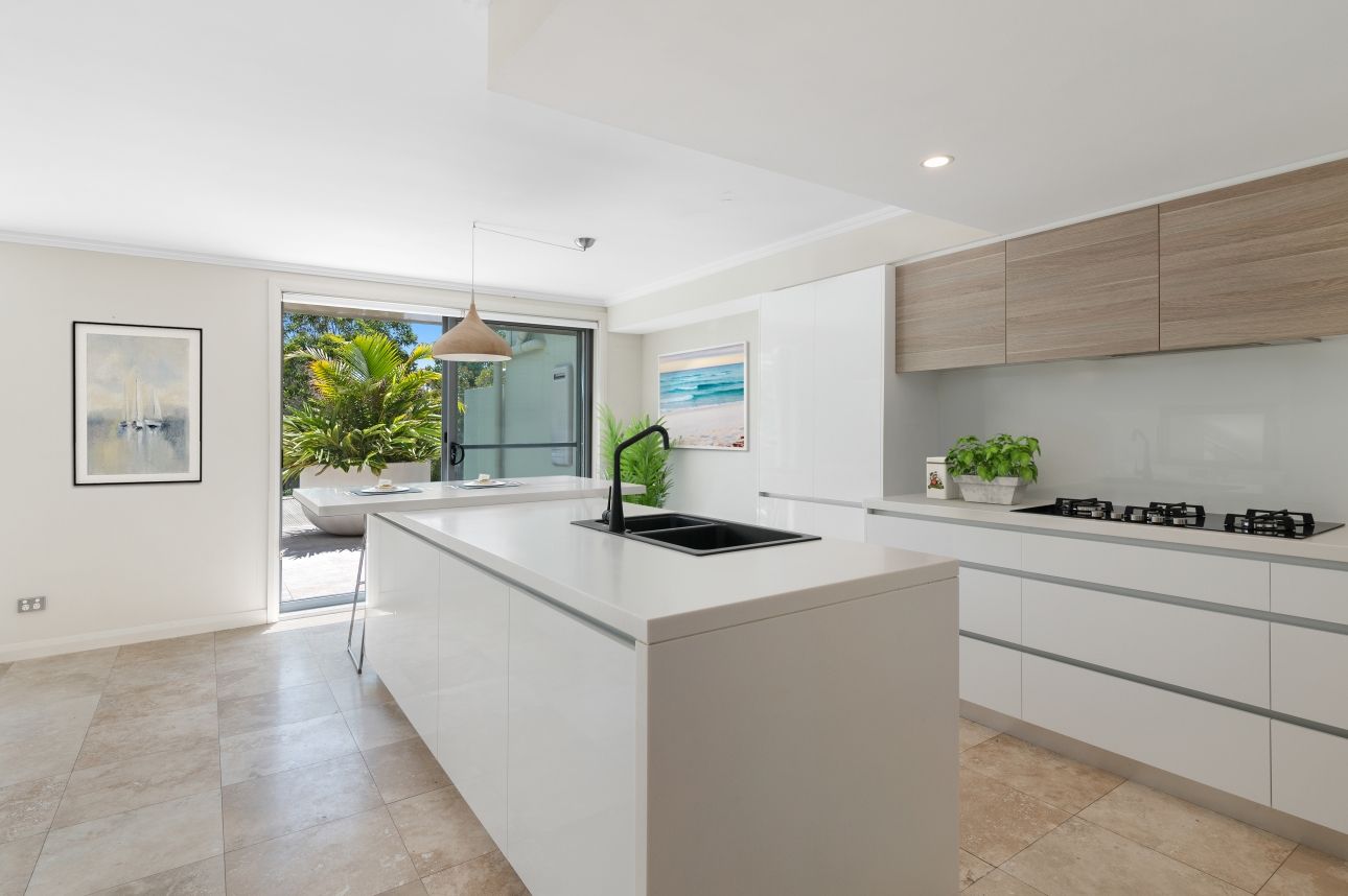 8/1 Warri Crescent, Macmasters Beach NSW 2251, Image 2