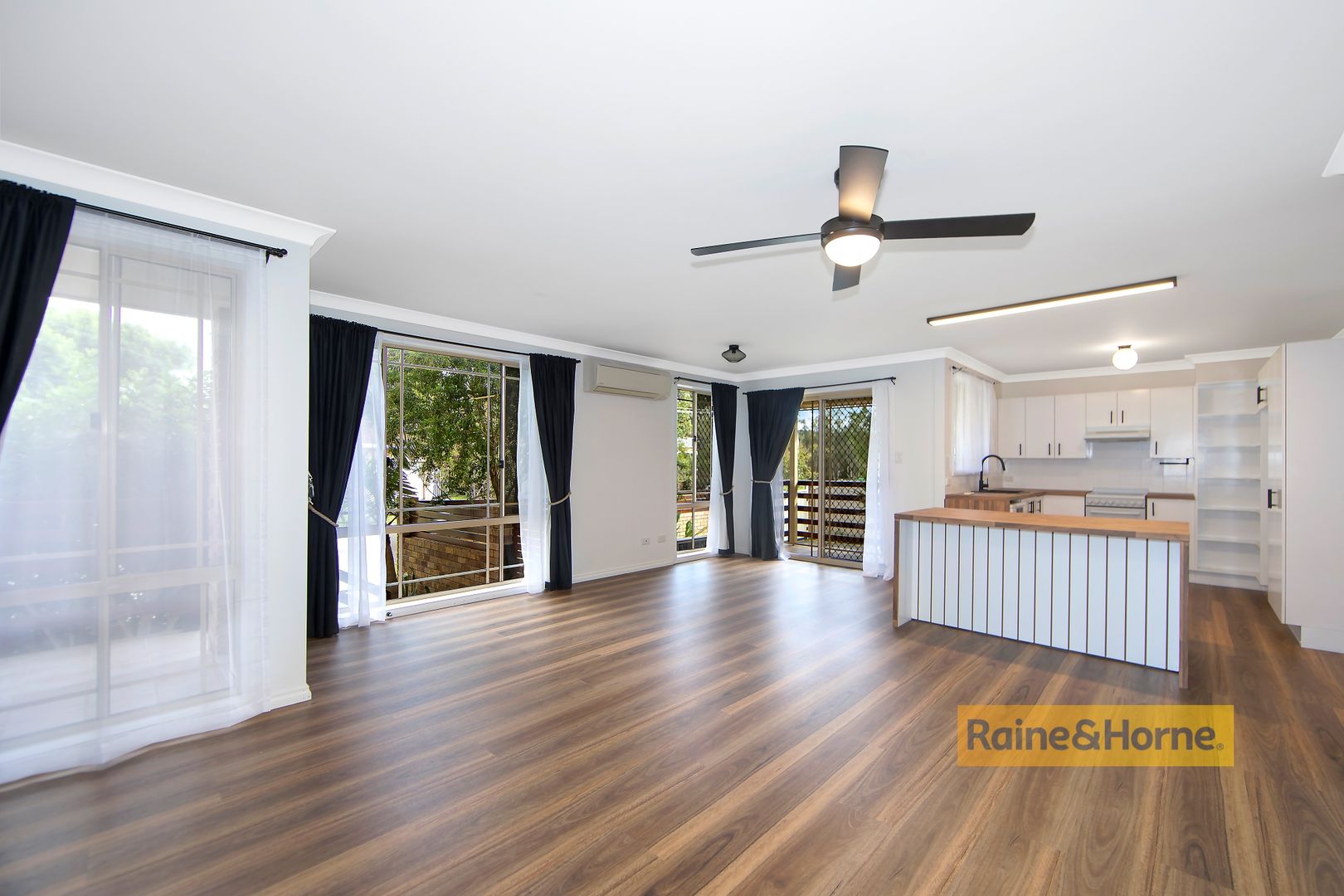 23 Discovery Street, St Huberts Island NSW 2257 House For Rent 750