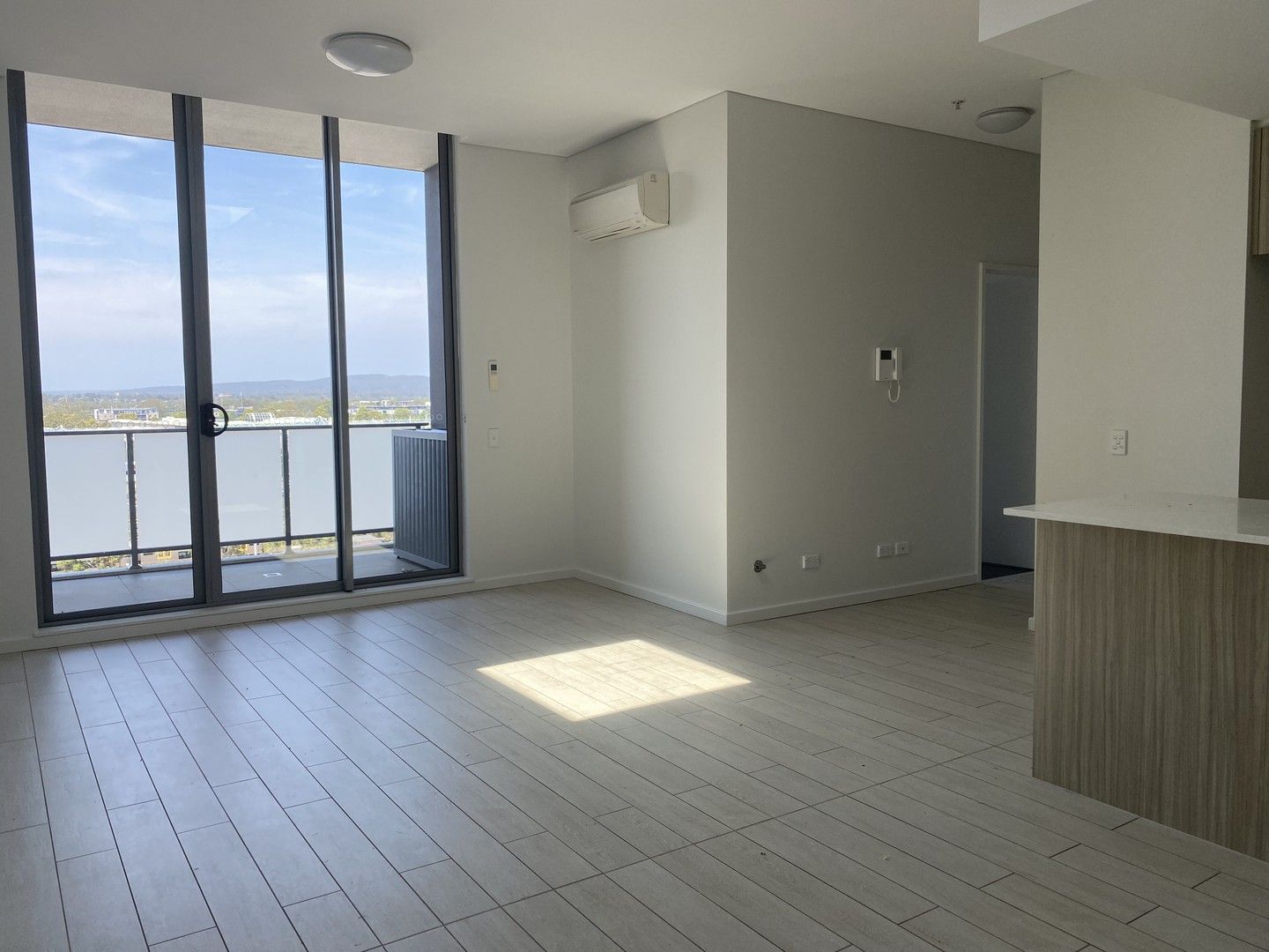 2 bedrooms Apartment / Unit / Flat in 711/1-39 Lord Sheffield Circuit PENRITH NSW, 2750