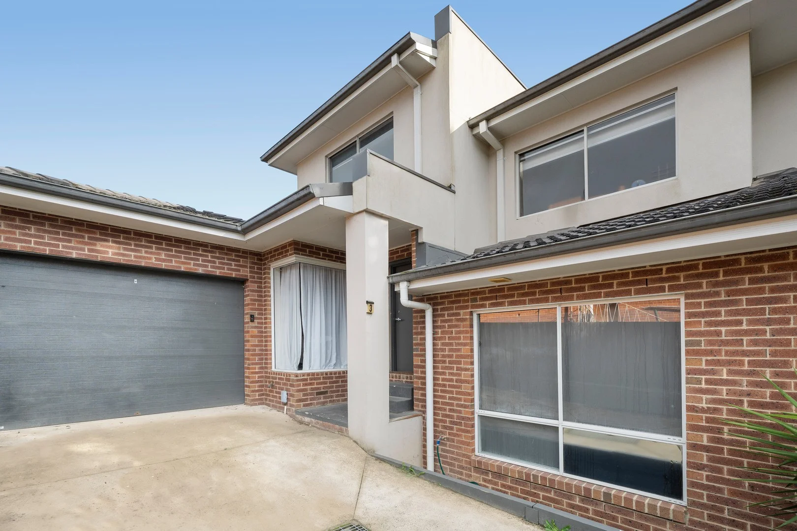 Primary image of 3/27 Terrigal Crescent, Kilsyth VIC 3137