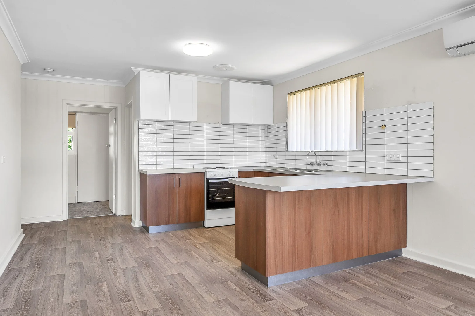 Additional image 7 of 21a Sea View, Beaconsfield WA 6162