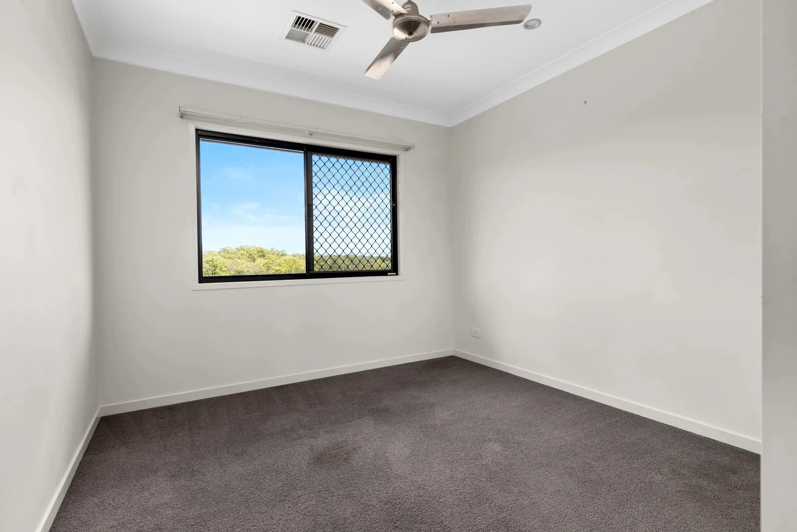 Additional image 14 of 22 Moor Cct, Warner QLD 4500