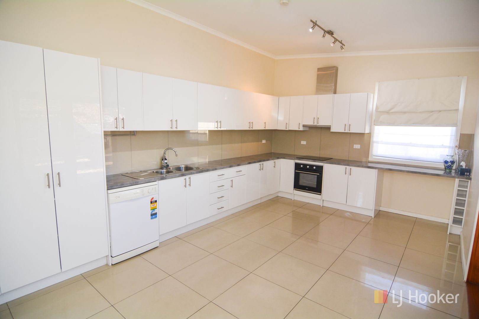 77 Coalbrook Street, Lithgow NSW 2790, Image 1