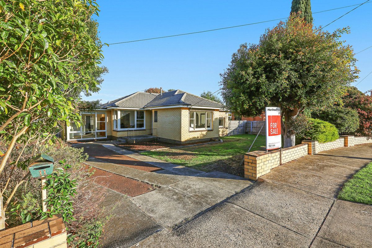 11 St James Crescent, Warrnambool VIC 3280, Image 0