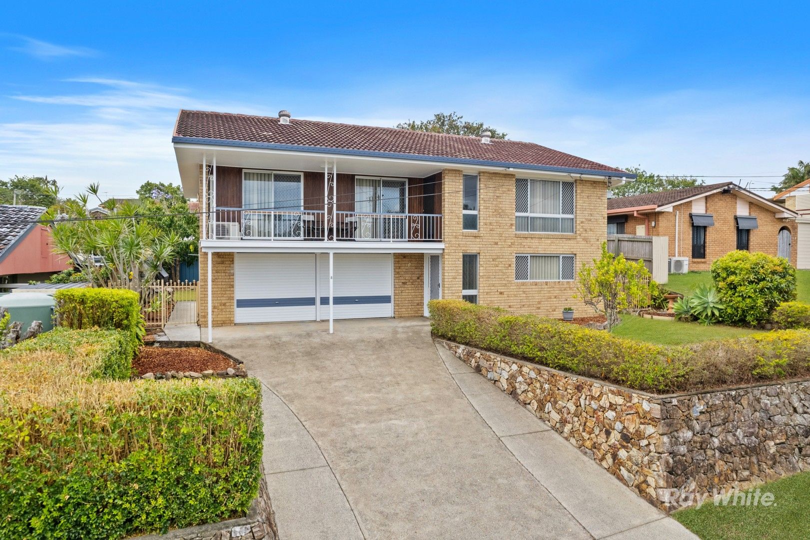 4 bedrooms House in 6 Durama Street ROCHEDALE SOUTH QLD, 4123