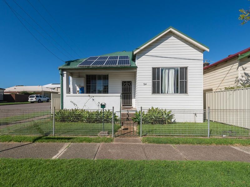 3 bedrooms House in 54 Hobart Road NEW LAMBTON NSW, 2305