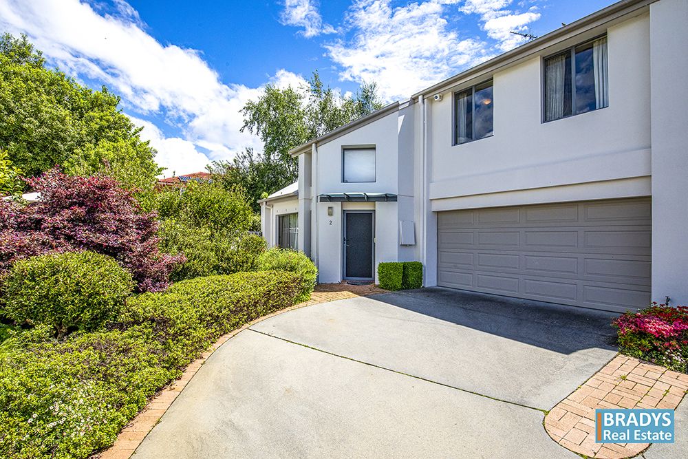 3 bedrooms Townhouse in 2/3 Seaborn Place NICHOLLS ACT, 2913
