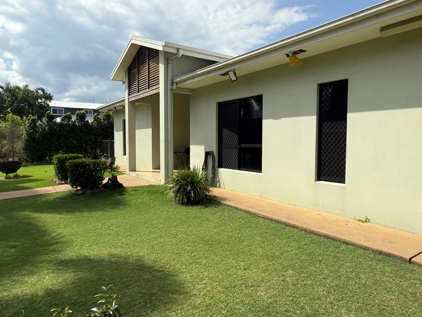 Additional image 3 of 15 Cassia Crescent, Cardwell QLD 4849