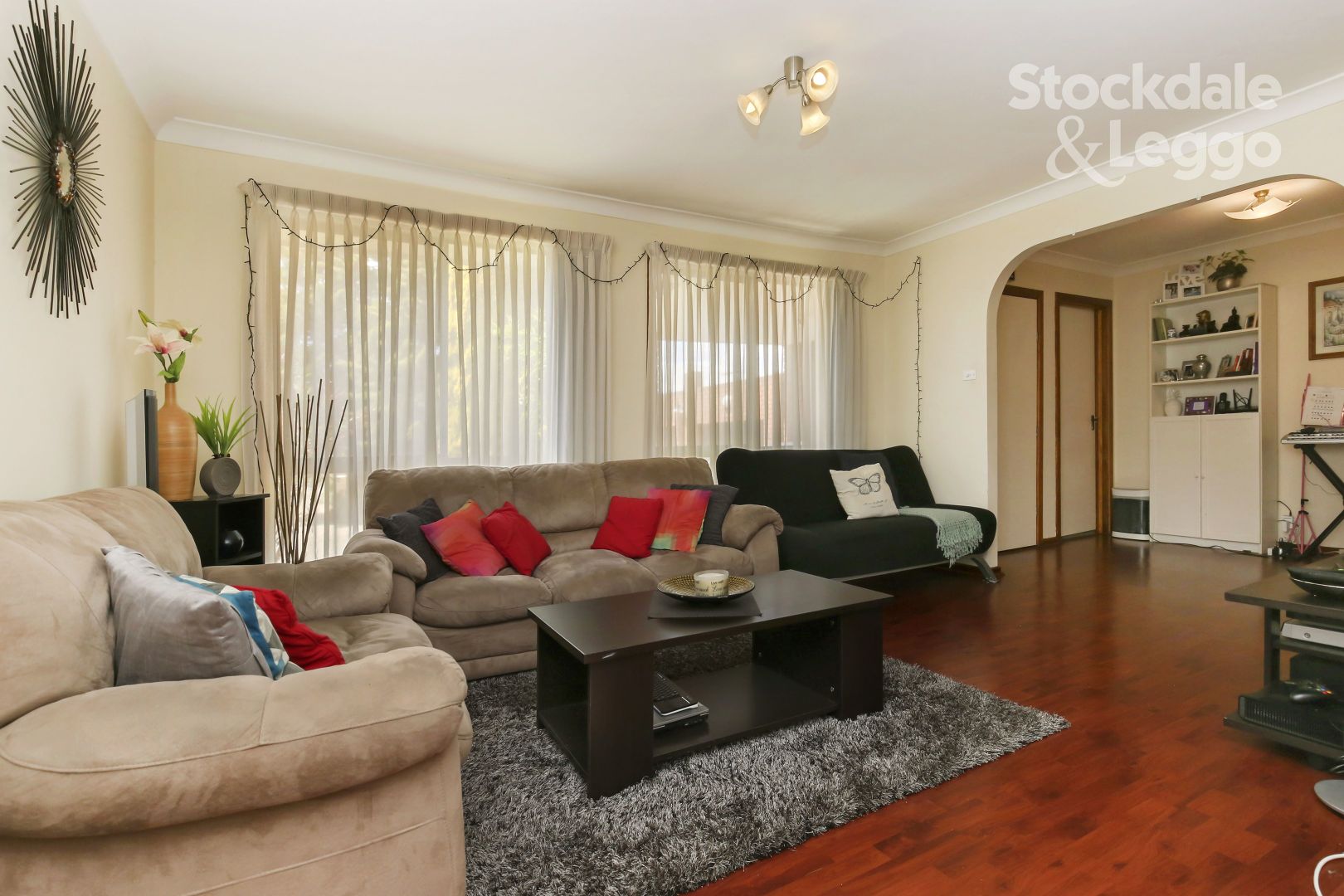 2/12 Pickett Street, Reservoir VIC 3073, Image 2